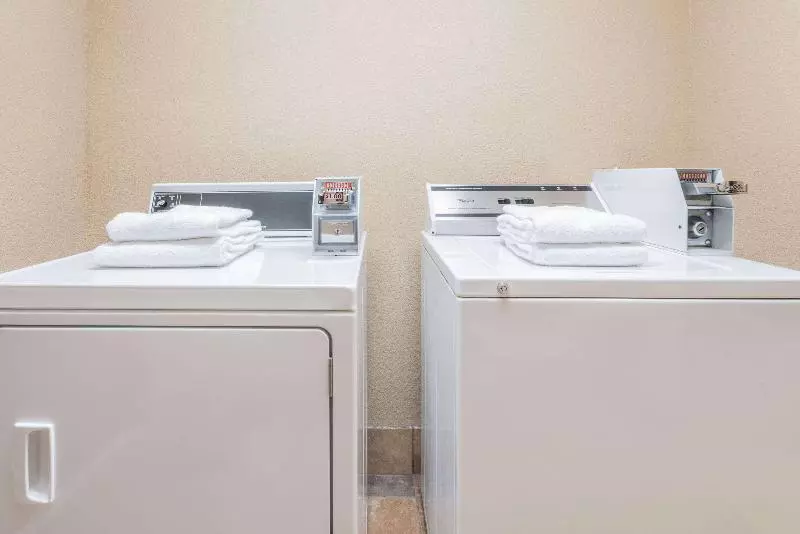 ホテル Super 8 By Wyndham Fort Worth North