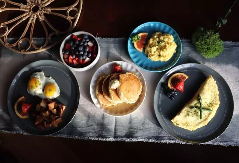 호텔 Swift House Inn