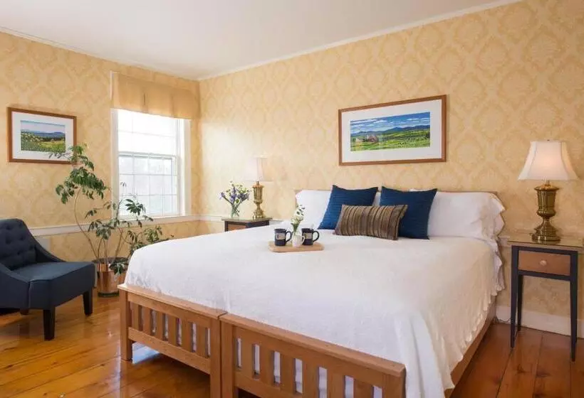 호텔 Swift House Inn