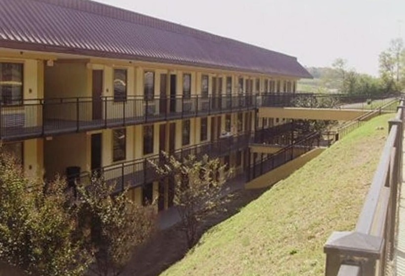 汽车旅馆  Econo Lodge