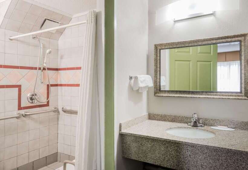 מוטל Super 8 By Wyndham Bangor