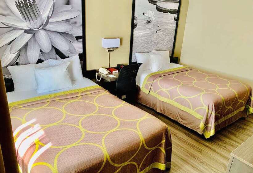 מוטל Super 8 Gainesville I 75 Hospital University Area