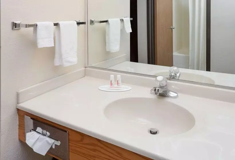 モーテル Super 8 By Wyndham Pekin/peoria Area