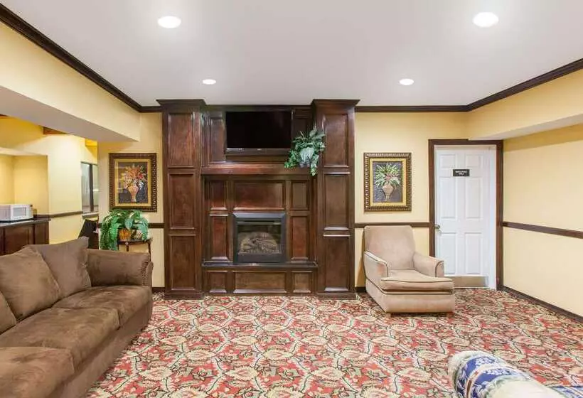 모텔 Super 8 By Wyndham Sallisaw