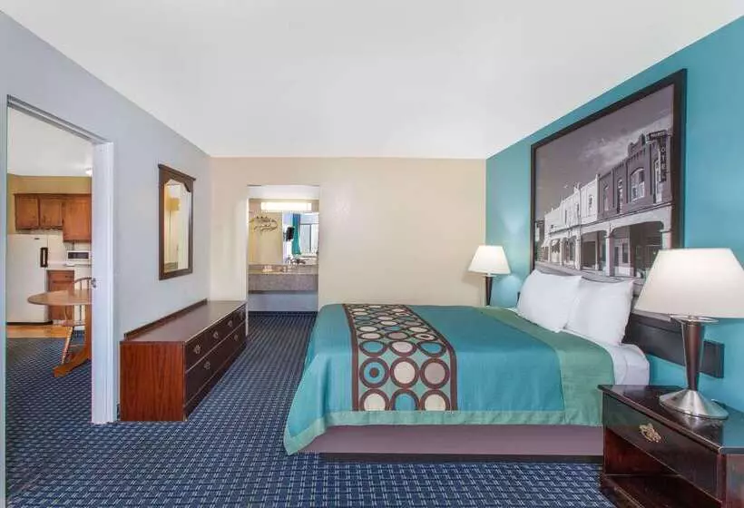 모텔 Super 8 By Wyndham Sallisaw