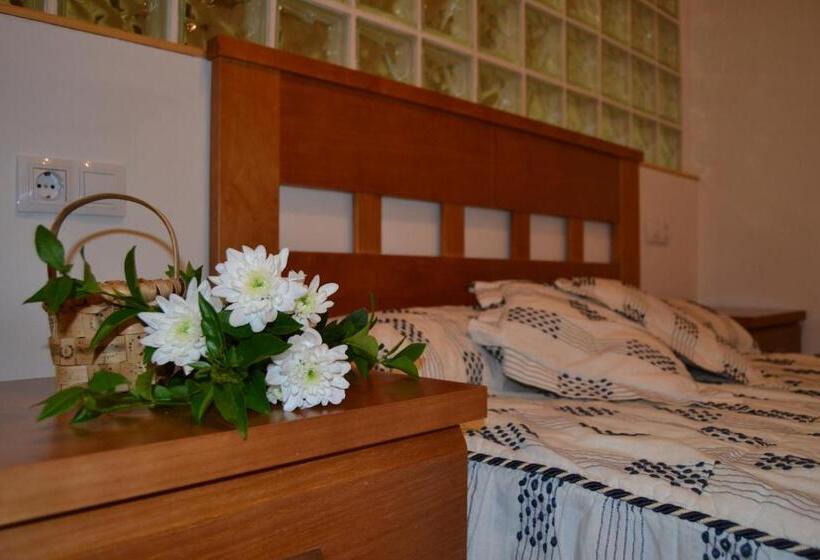 هاستل Camping Al-bereka