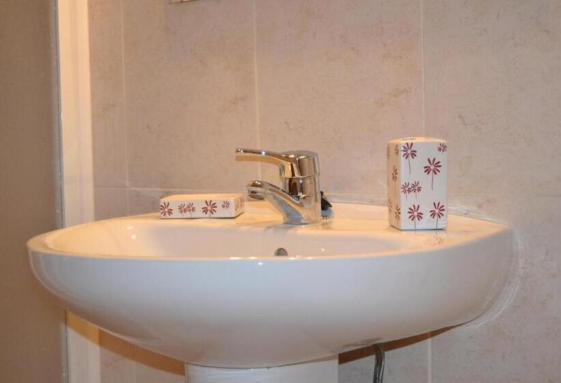 هاستل Camping Al-bereka