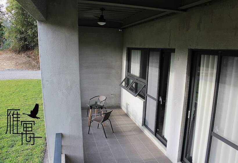 تختخواب و صبحانه Yanyu Resort