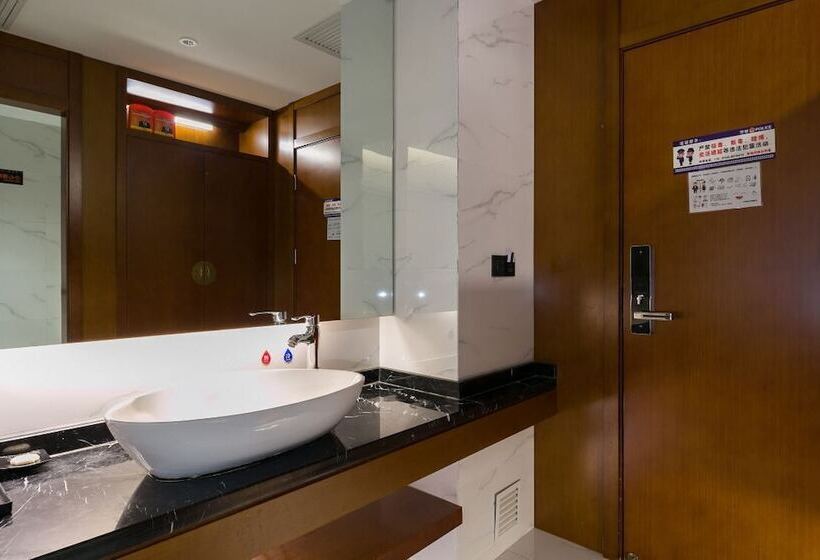 فندق Four Seasons Themed