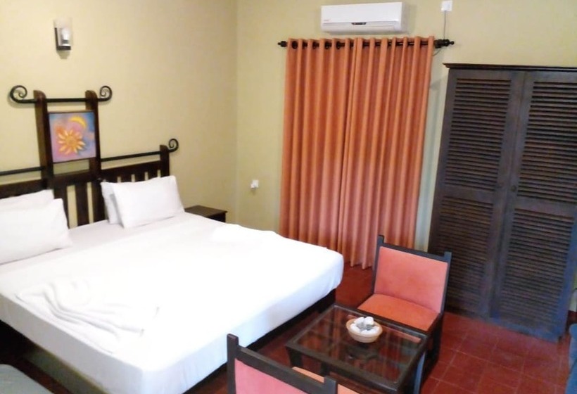 فندق Lavendish Country Resort