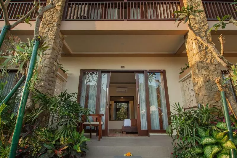 Hotelli The Mudru Resort By Pramana Villas