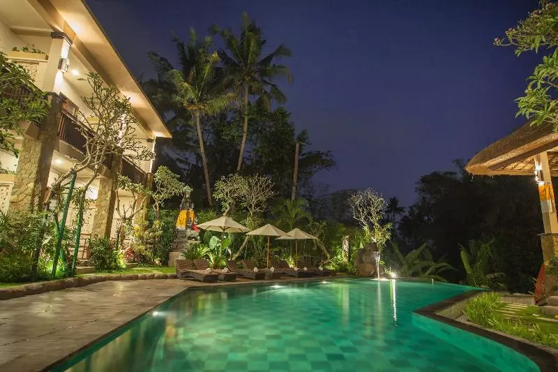 Hotelli The Mudru Resort By Pramana Villas