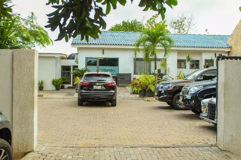 هتل Villandro Residence