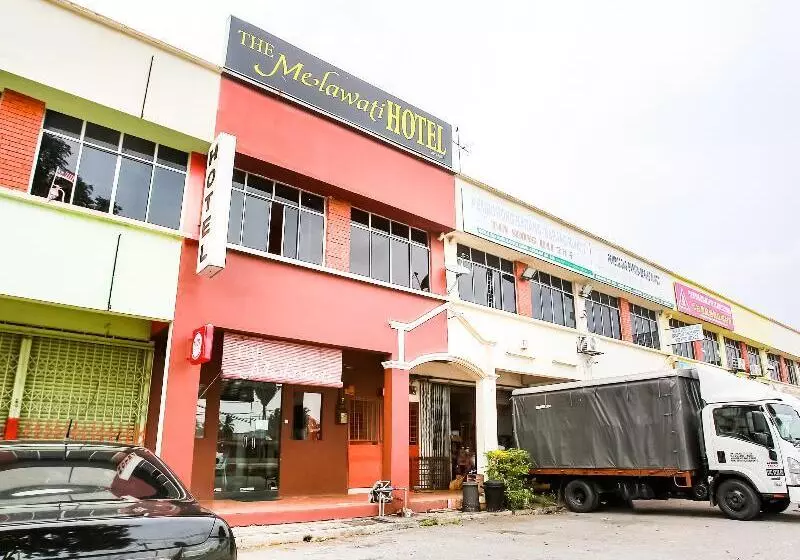 Melati Hotel Nilai By Oyo Rooms