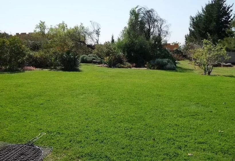 Majatalo Deo Gratia Guest House