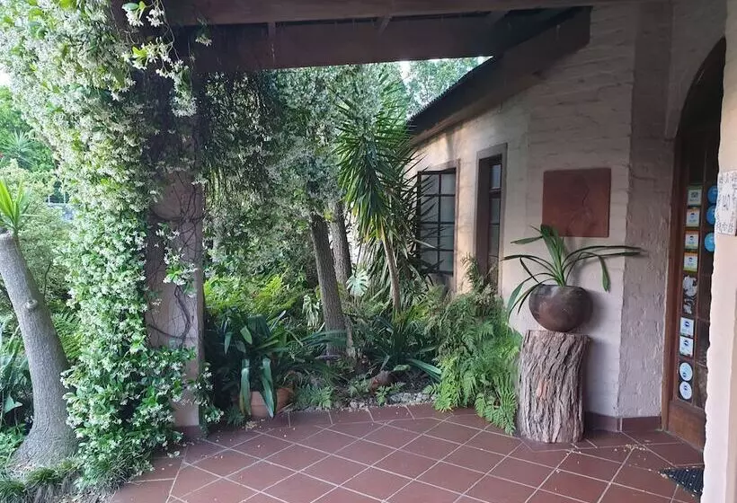 Majatalo Deo Gratia Guest House