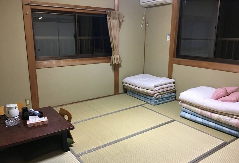 Рёкан Minshuku Sansui