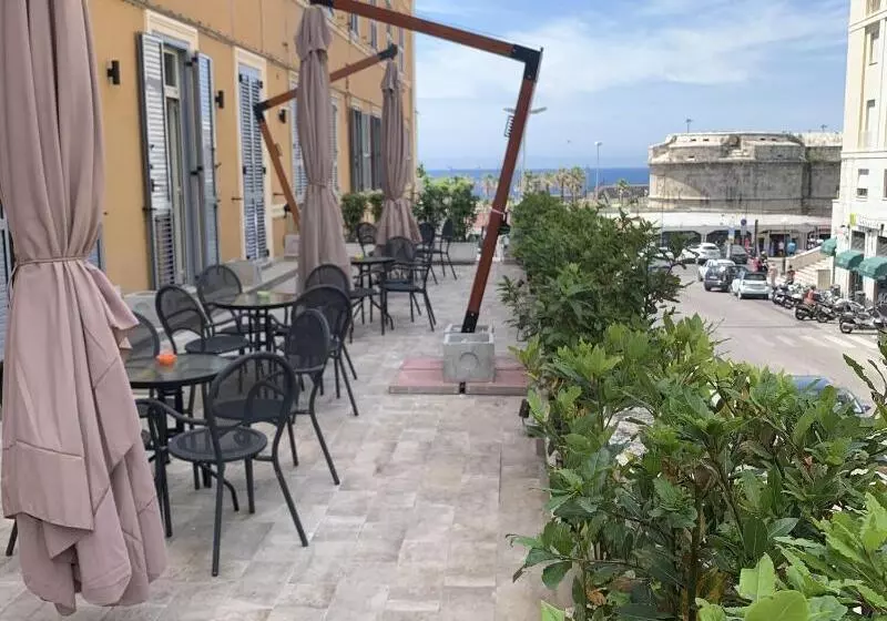 Majatalo 7 Bell S House