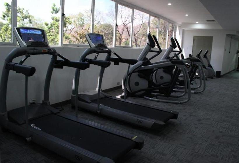 هتل Hesperia Maracay