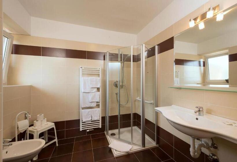 فندق Pensione Penegalblick