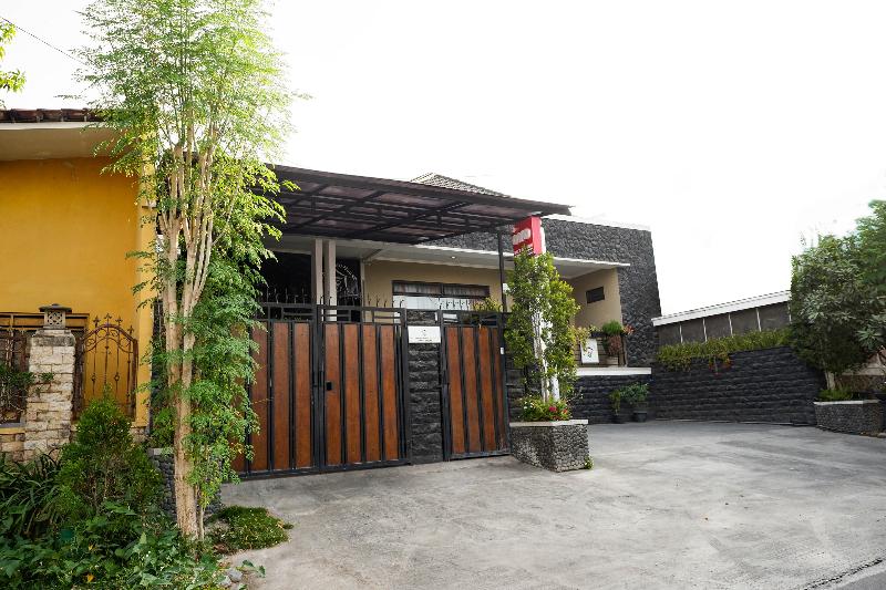 Vandrarhem Erna's House Solo By Oyo Rooms