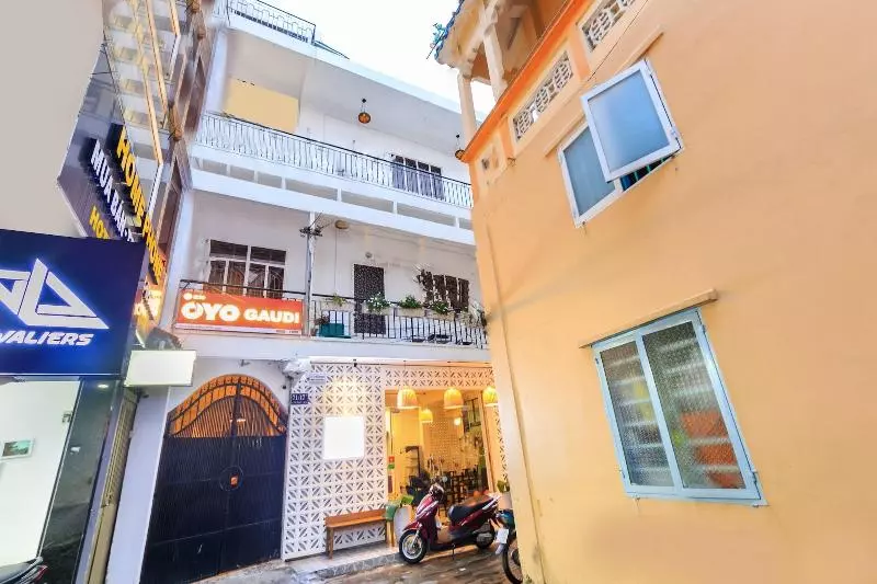 هتل Gaudi By Oyo Rooms