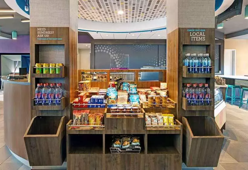 هتل Tru By Hilton Knoxville West Turkey Creek