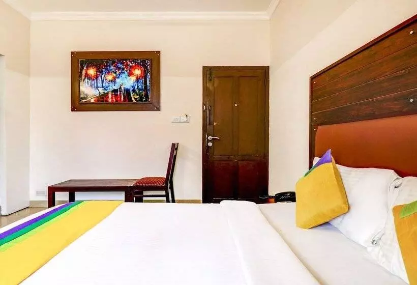 Itsy Hotels Ammu Regency