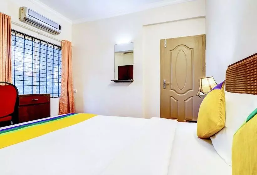 Itsy Hotels Ammu Regency