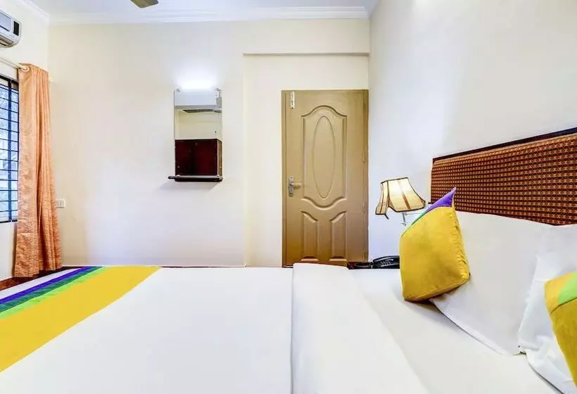 Itsy Hotels Ammu Regency