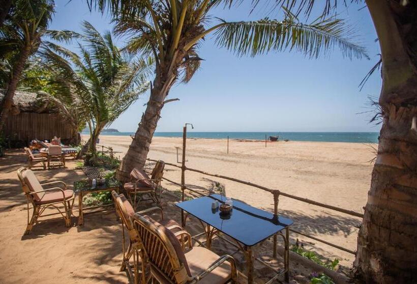 펜션 Goa Cottages Agonda