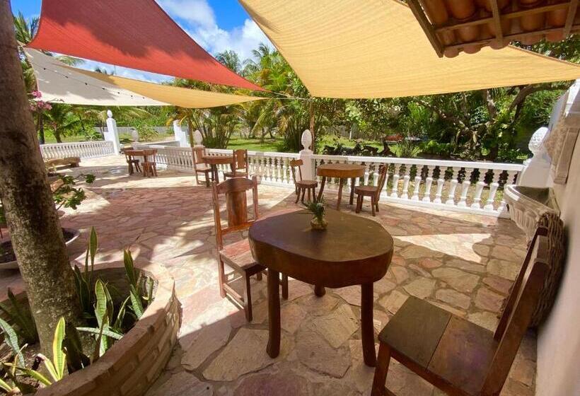 پانسیون Aqualuna Pousada