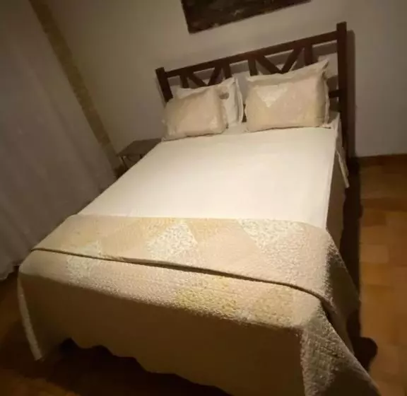 Majatalo Aqualuna Pousada