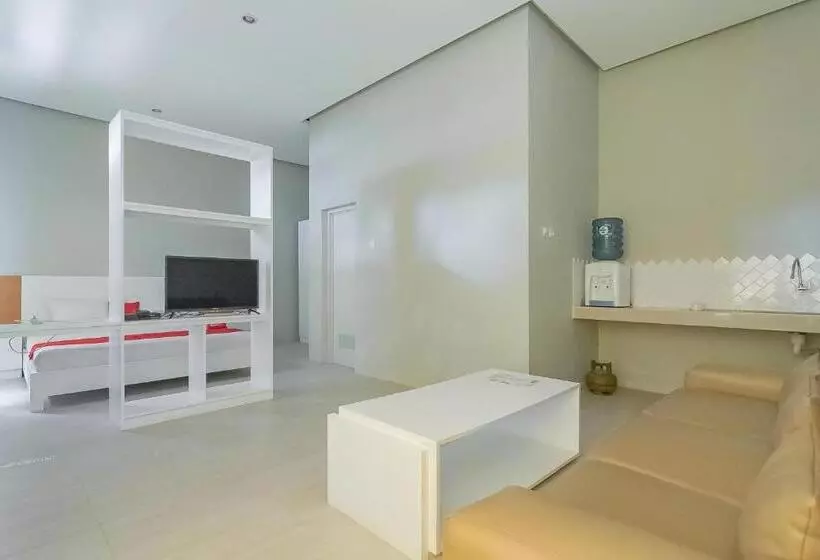 Majatalo Reddoorz Resort Syariah Near D Castello Ciater Subang