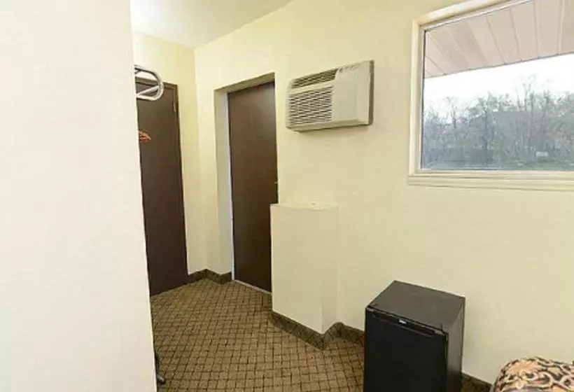 호텔 Country Hearth Inn Hannibal