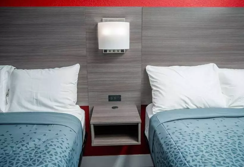 Отель Econo Lodge