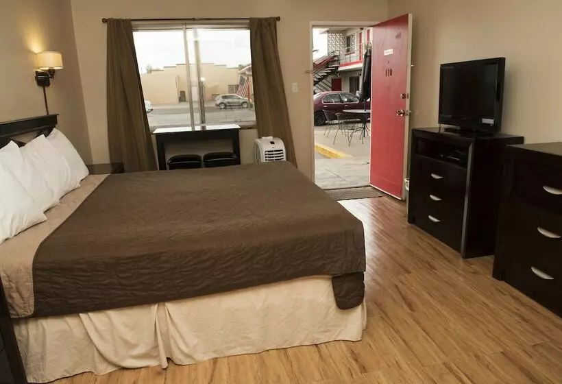 Отель Travel Inn