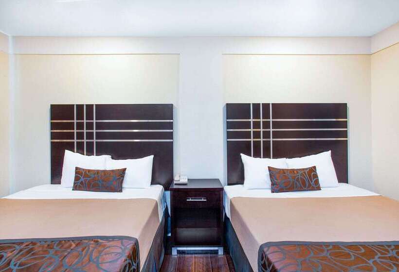 فندق Travelodge By Wyndham Fresno Yosemite Area