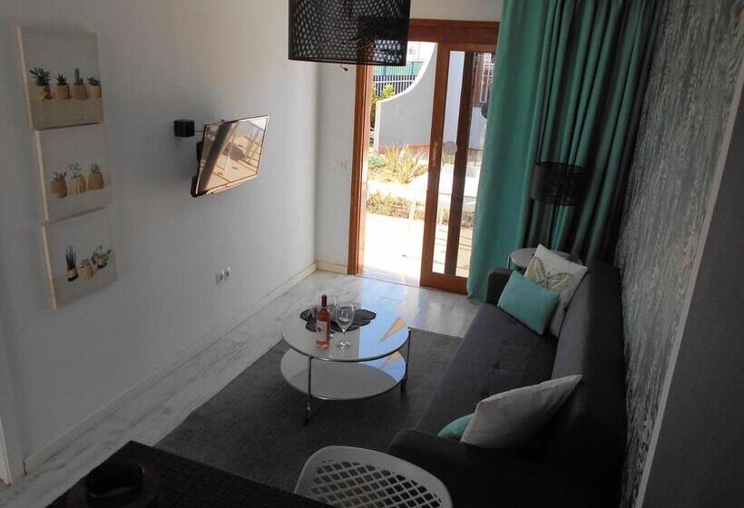 Beach Boys Resort - Men Only