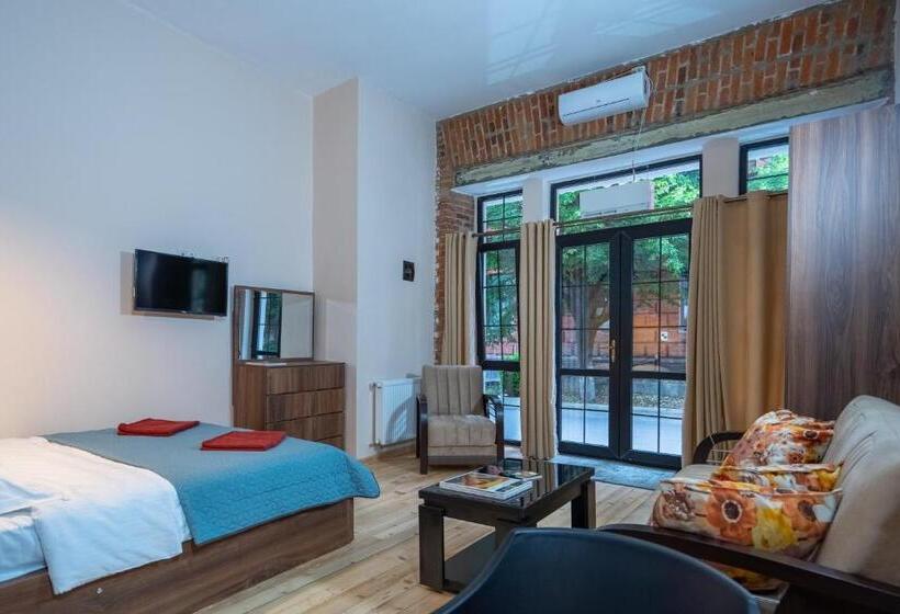 Wine Inn Borjomi Apart