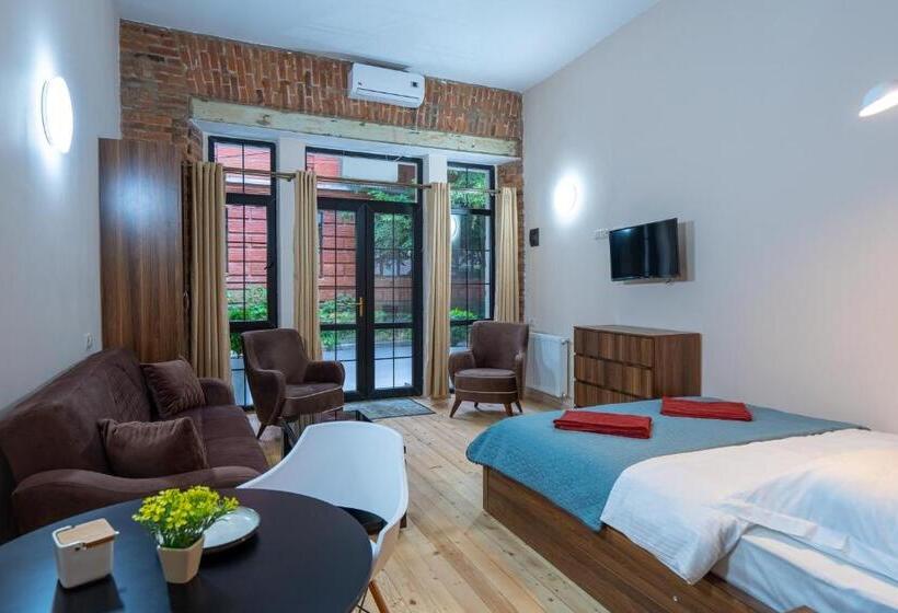 Wine Inn Borjomi Apart