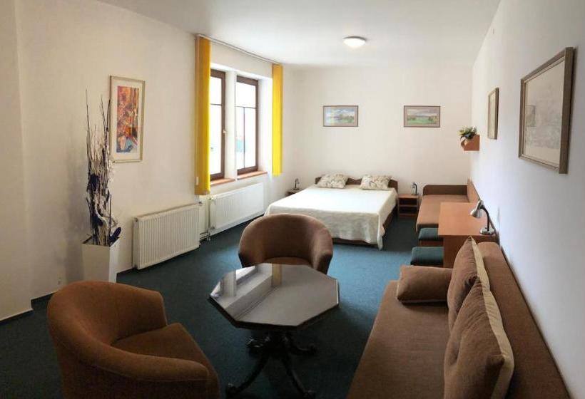 Garni Pension U Svatého Urbana