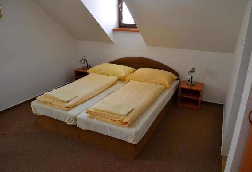 Garni Pension U Svatého Urbana