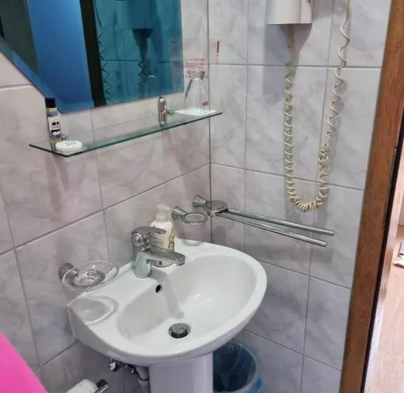 پانسیون City Bridge Guest House