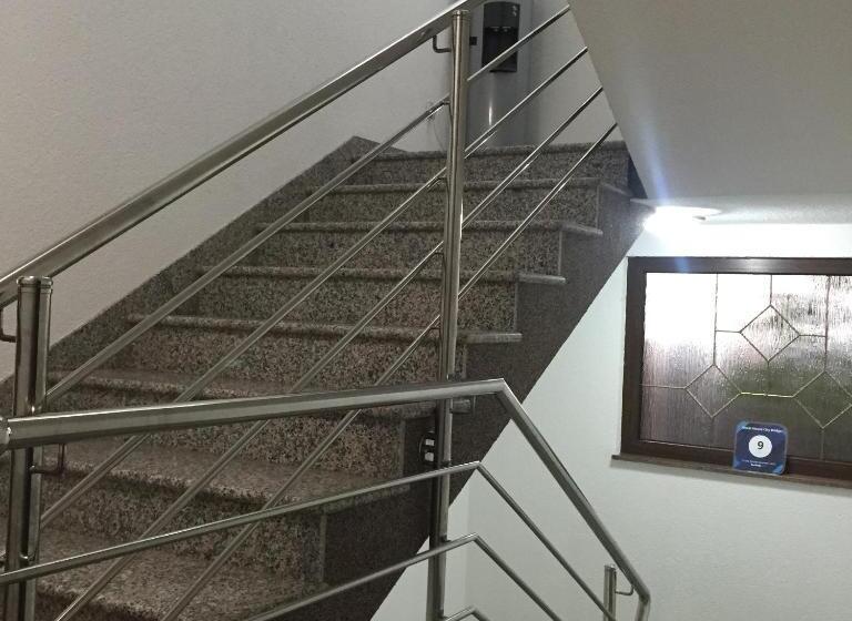 پانسیون City Bridge Guest House