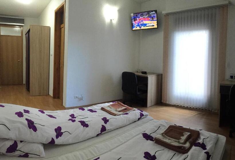 پانسیون City Bridge Guest House