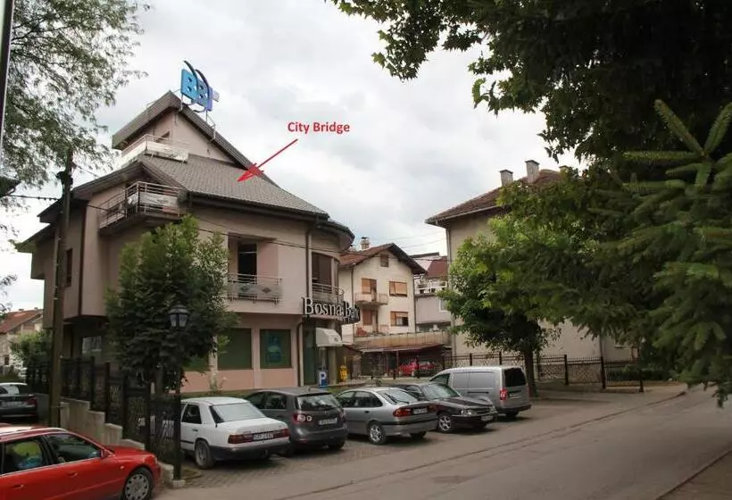 پانسیون City Bridge Guest House