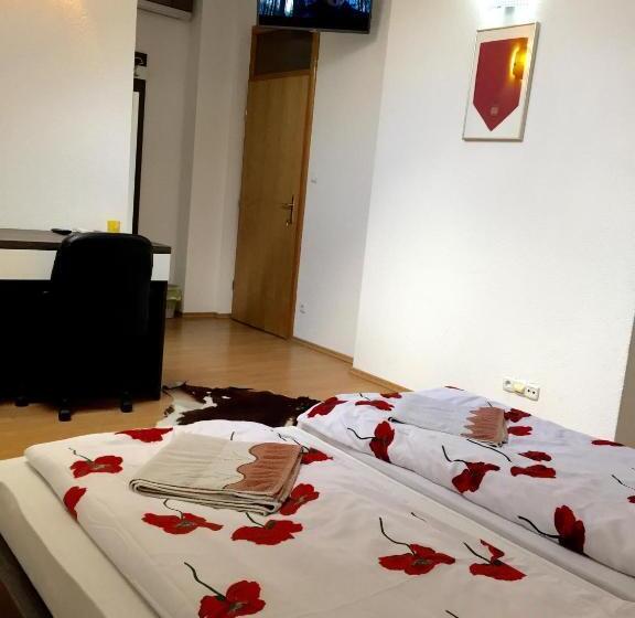 پانسیون City Bridge Guest House