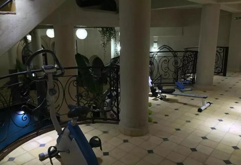 ペンション Kasbah Titrit & Spa