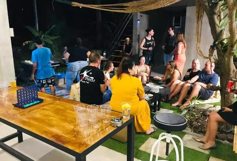 ユースホステル Live In Leaf Koh Tao